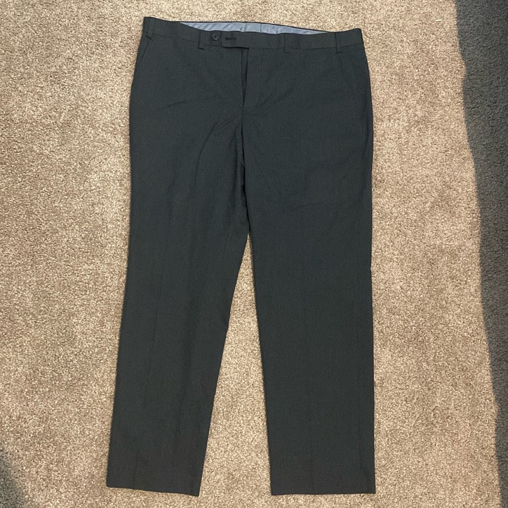 Van Heusen men’s gray dress pants 38x30